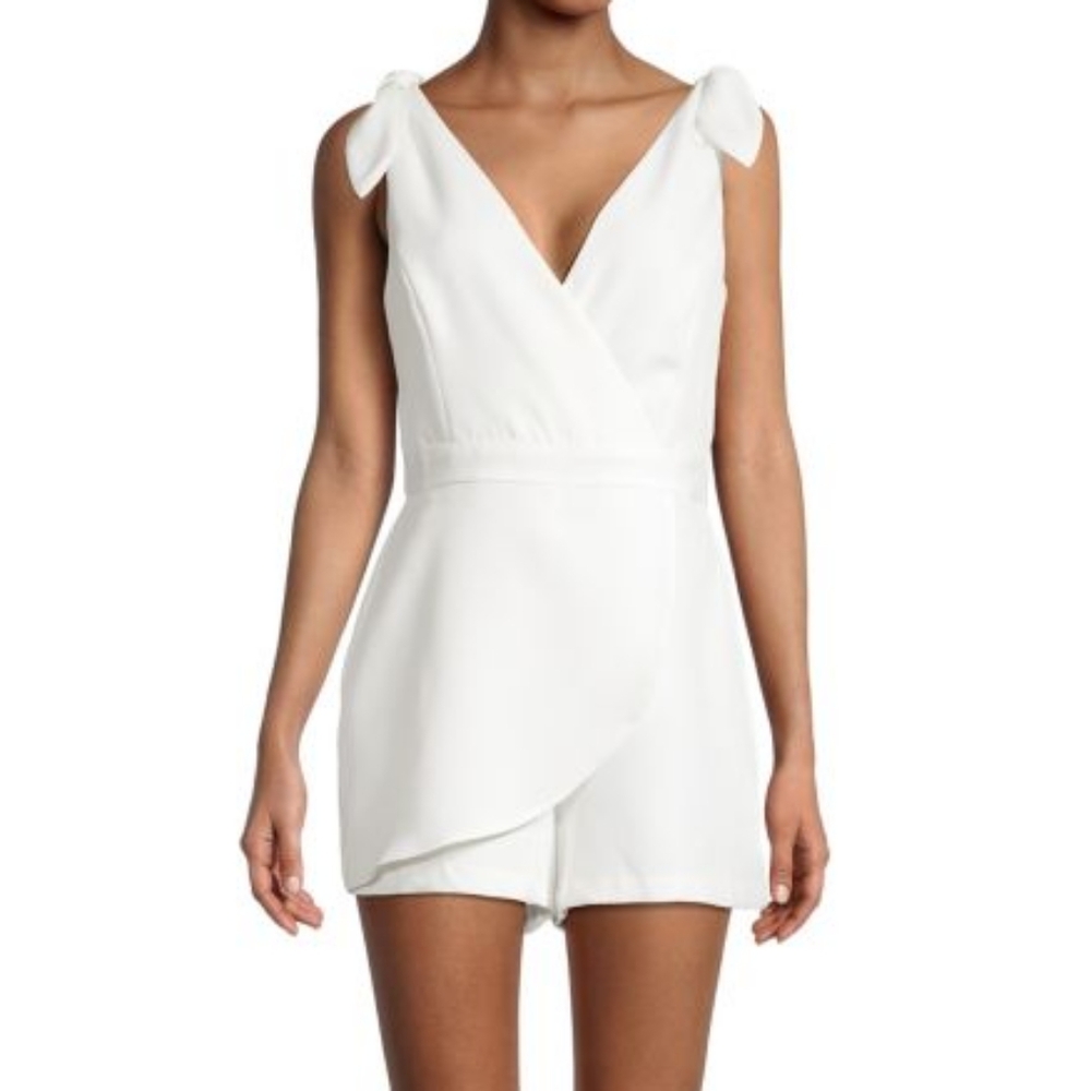 BCBGeneration​ Sleeveless Skort Romper Small